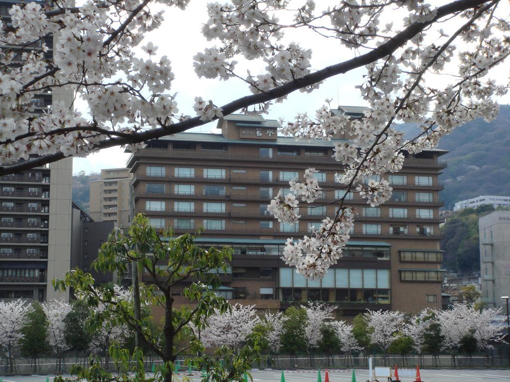 Hotel Wakamizu Takarazuka Exterior foto